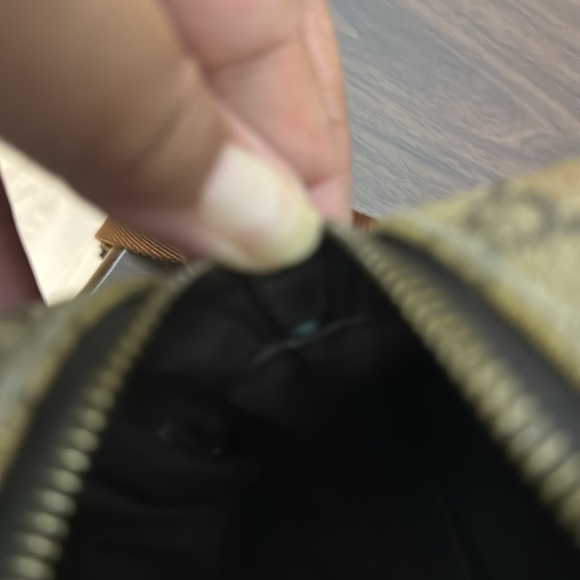 Gucci Monogram adjustable crossbody Bag PVC Leather - Picture 5 of 11